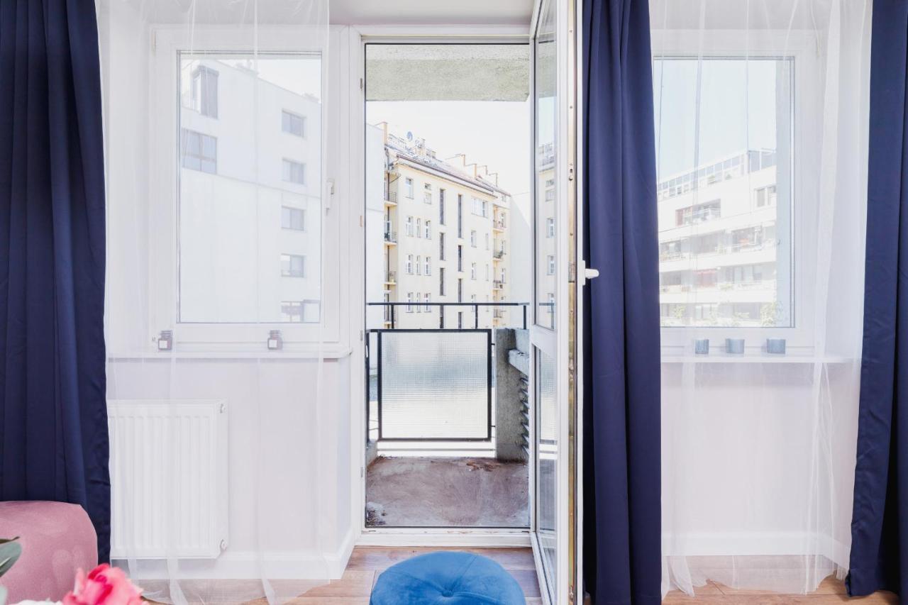 Apartament Przy Bulwarach Wislanych Kosciuszki By Noclegi Renters Krakow Bagian luar foto