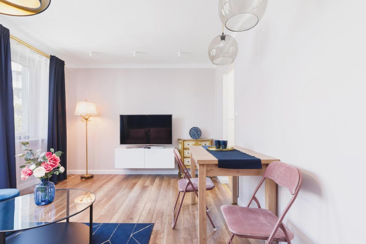 Apartament Przy Bulwarach Wislanych Kosciuszki By Noclegi Renters Krakow Bagian luar foto
