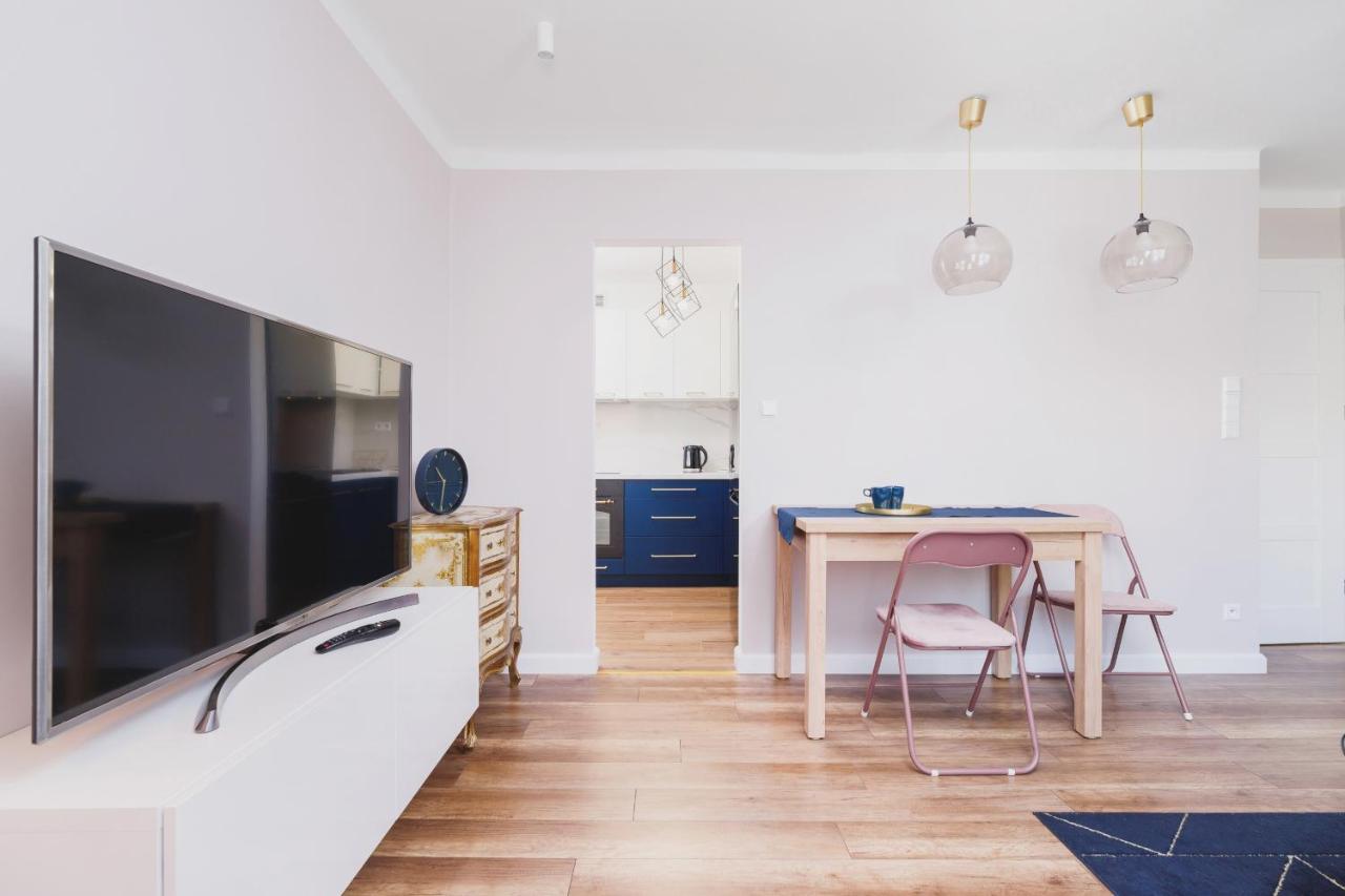 Apartament Przy Bulwarach Wislanych Kosciuszki By Noclegi Renters Krakow Bagian luar foto